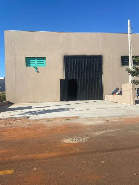 Alugar Comercial / Salão em São José do Rio Preto. apenas R$ 900.000,00