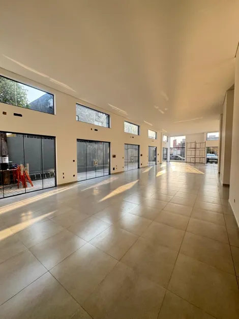 imagem 3 - Salão Comercial com 230² - Vila Santa Cândida imagem 3 - Salão Comercial com 230² - Vila Santa Cândida
