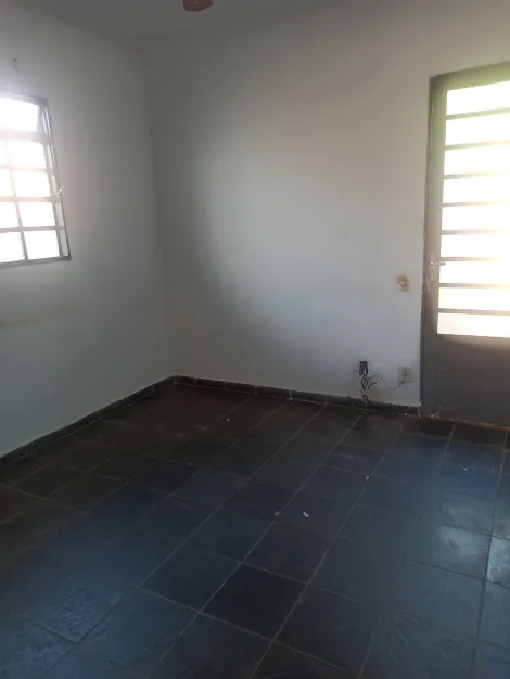 imagem 3 - Casa com 02 dormitórios, 04 vagas de garagem no bairro Jardim Felicidade. imagem 3 - Casa com 02 dormitórios, 04 vagas de garagem no bairro Jardim Felicidade.