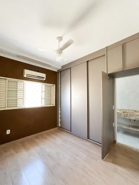 Casa / Padrão em Mirassol , Comprar por R$580.000,00