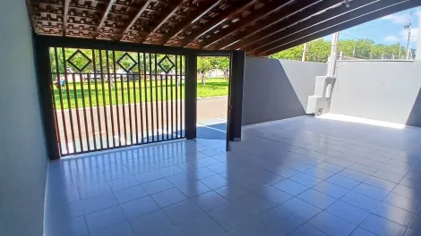 Casa / Padrão em Mirassol , Comprar por R$280.000,00