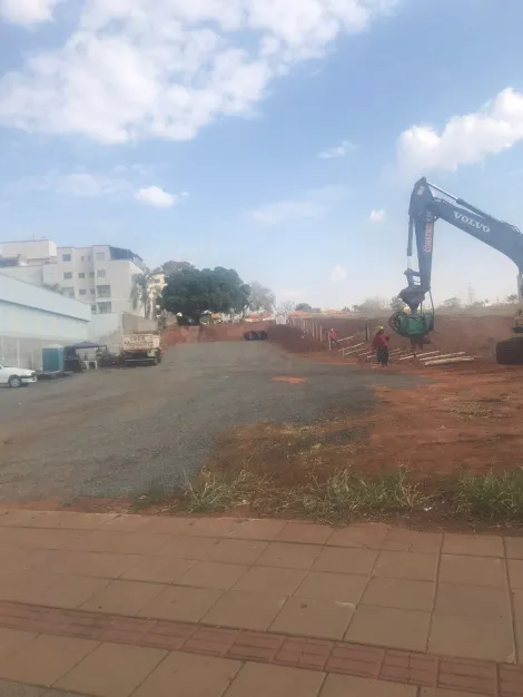 imagem 3 - Terreno no bairro Jardim Conceição com 3.992,32 de área total. imagem 3 - Terreno no bairro Jardim Conceição com 3.992,32 de área total.