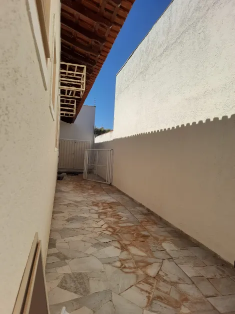 imagem 3 - Alto Rio Preto excelente. casa residencial/ comercial, escritório completo, lavabo, com três suítes, rica em armários, 2 salas de visita,  cozinha ampla, uma varanda com pia, churrasqueira e piscina imagem 3 - Alto Rio Preto excelente. casa residencial/ comercial, escritório completo, lavabo, com três suítes, rica em armários, 2 salas de visita,  cozinha ampla, uma varanda com pia, churrasqueira e piscina
