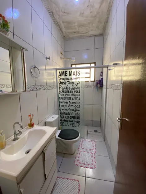 imagem 3 - Residencial Palestra - Casa em bom local, com 3 dorms, sendo 1 apto, sala para 2 ou mais ambs, coz com armários. imagem 3 - Residencial Palestra - Casa em bom local, com 3 dorms, sendo 1 apto, sala para 2 ou mais ambs, coz com armários.