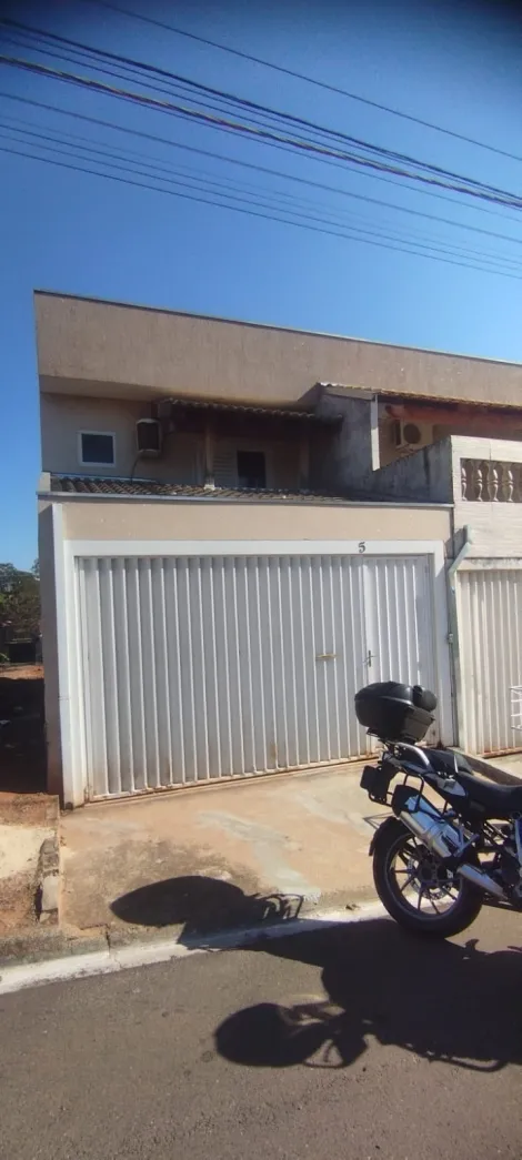 Casa / Sobrado em Bady Bassitt 