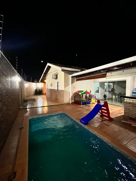 imagem 2 - Casa a Venda Residencial Santa Ana- 2 quartos e piscina imagem 2 - Casa a Venda Residencial Santa Ana- 2 quartos e piscina
