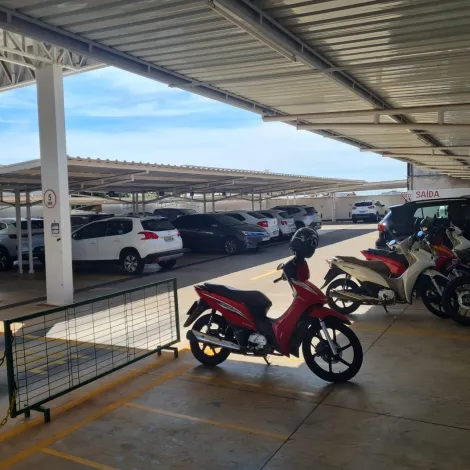 imagem 1 - Área Estacionamento ao lado da Santa Casa de Misericórdia de Araçatuba - SP imagem 1 - Área Estacionamento ao lado da Santa Casa de Misericórdia de Araçatuba - SP