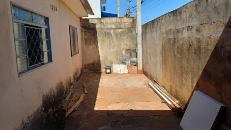 imagem 2 - Casa á venda localizada Jardim Manoel del Arco com 02 dormitórios e 02 vagas de garagem. imagem 2 - Casa á venda localizada Jardim Manoel del Arco com 02 dormitórios e 02 vagas de garagem.
