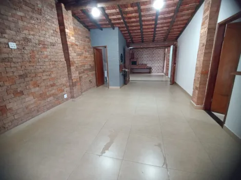 imagem 4 - Jorge Rodrigues - Casa com 3 dorms, reformada recente, pisos em cerâmica, 2 vagas, varanda com Fogão e Forno a lenha imagem 4 - Jorge Rodrigues - Casa com 3 dorms, reformada recente, pisos em cerâmica, 2 vagas, varanda com Fogão e Forno a lenha