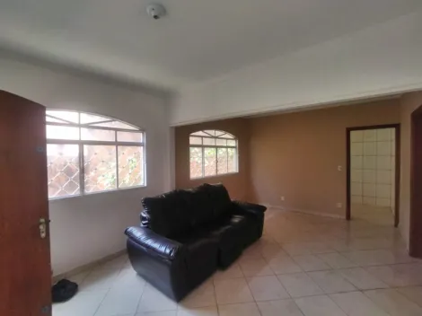 imagem 2 - Casa de Fundos com 2 Quartos Locação Jardim Mugnani imagem 2 - Casa de Fundos com 2 Quartos Locação Jardim Mugnani