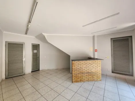 Alugar Comercial / Salão em São José do Rio Preto. apenas R$ 900,00